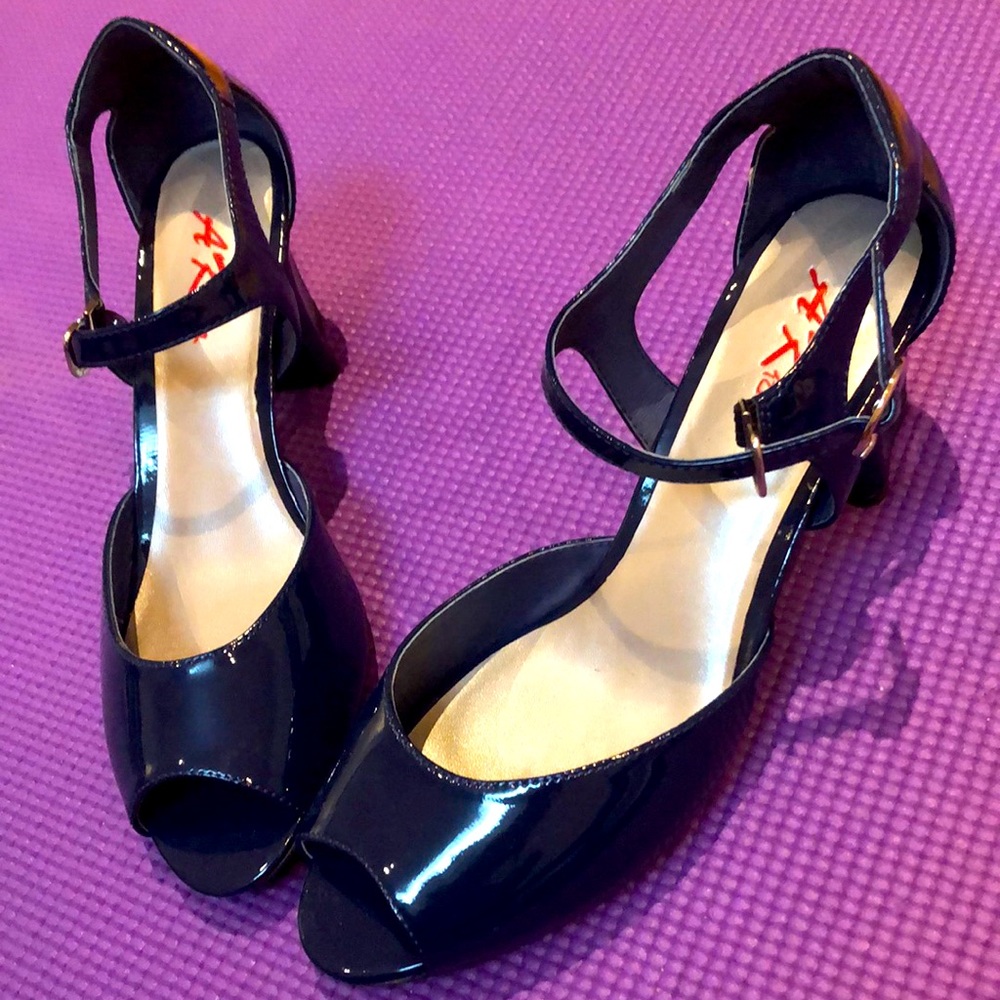 New Women Dress Heels Sandals